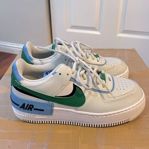 Nike Air Force 1 Shadow Sneakers in Phonton dust/Malachite (size 8W / 6.5M)